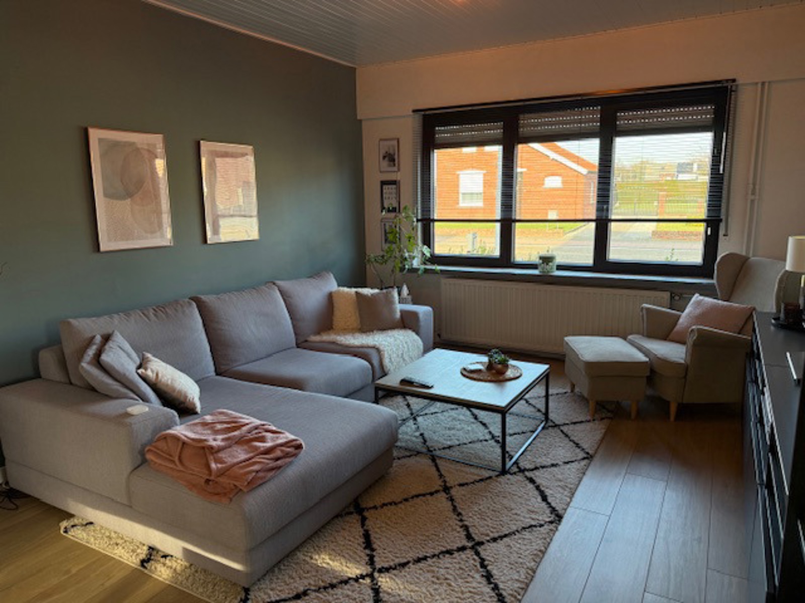 Gezellige kwalitatief volledige gerenoveerde woning met 3 slpks op 9 are 56 ca. - foto 5