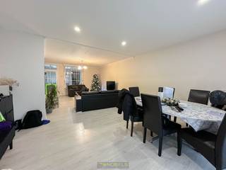 INVESTERINGSEIGENDOM bestaande uit 3 VERHUURDE APPARTEMENTEN op een UITERST GUNSTIGE LIGGING aan de STADSRAND VAN OUDENAARDE.Appartementsgebouw met...