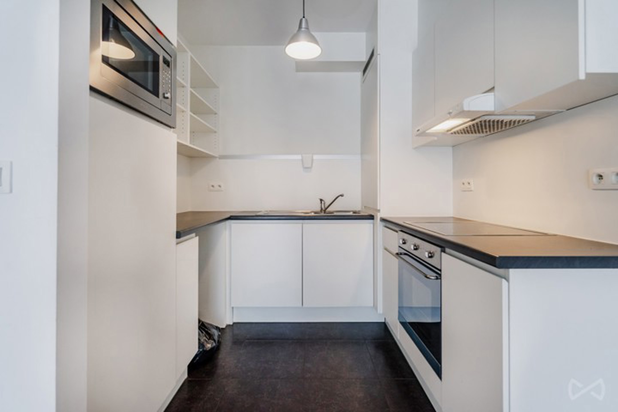  Licht appartement met één slaapkamer! - foto 4