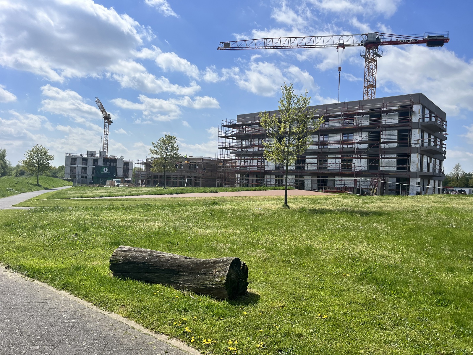 Te koop: ondergrondse parkeerplaatsen en bergingen - foto 2