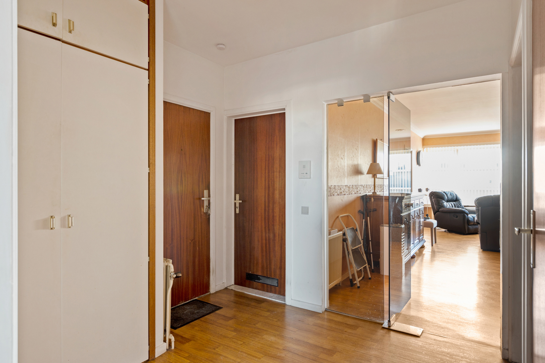Ruim appartement met terras, open zicht en garagebox  - foto 5
