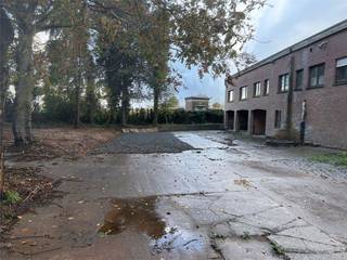 Commercial for rent in Ninove