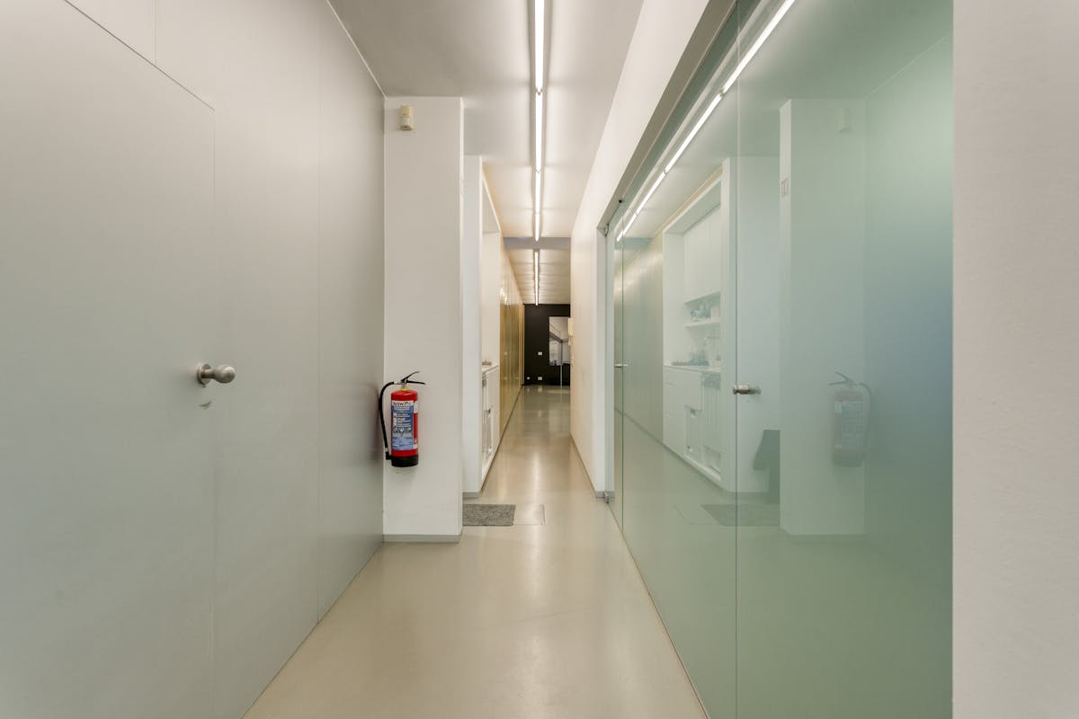 Bureau avec maison à vendre à Sint-Michiels (380 m²) - photo 5