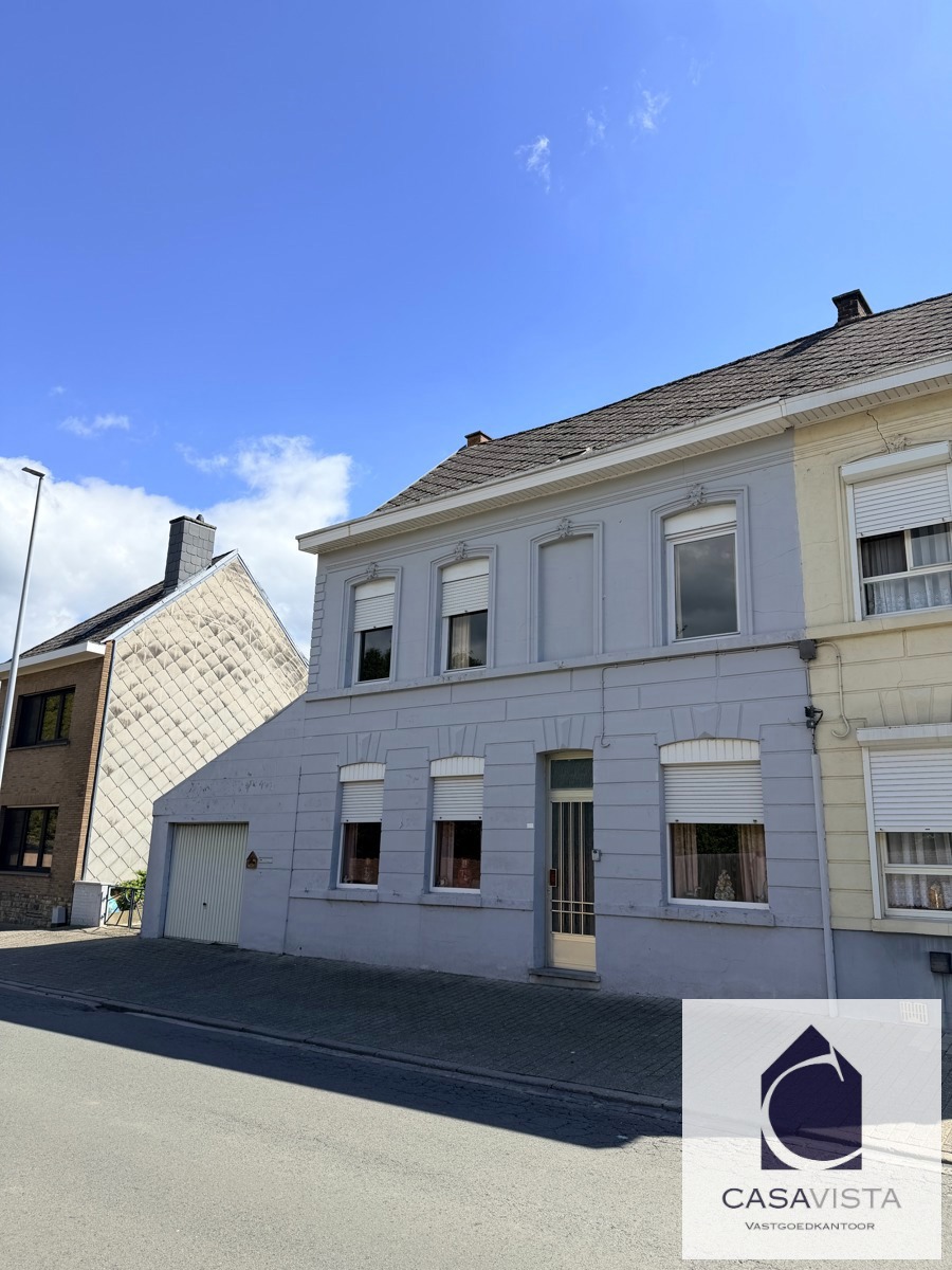 TE RENOVEREN FAMILIEWONING - foto 1
