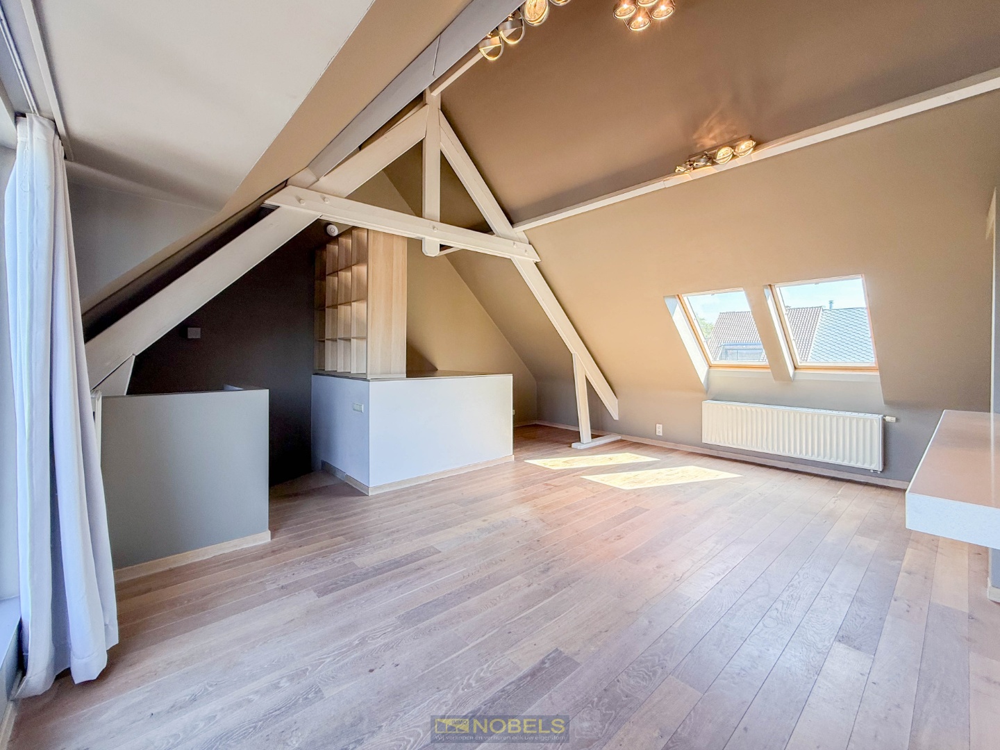 Te koop, stijlvol dakappartement (129m²) met 2 terrassen op de Markt van Gavere - foto 5