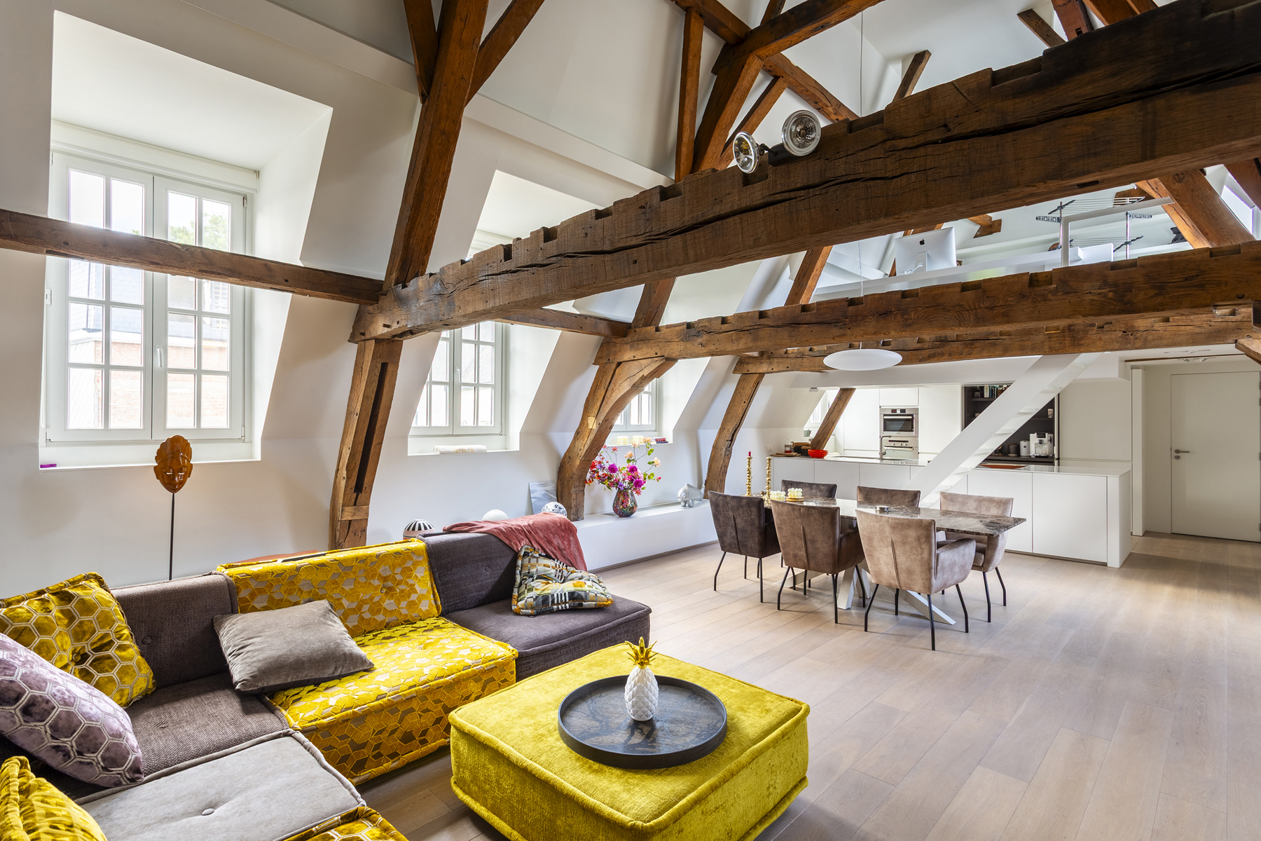 Authentiek gerenoveerd appartement in hartje Antwerpen - foto 3