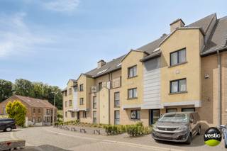 Ontdek dit instapklaar appartement op wandelafstand van het bruisende centrum van Bilzen. Met een bewoonbare oppervlakte van 92 m², twee...