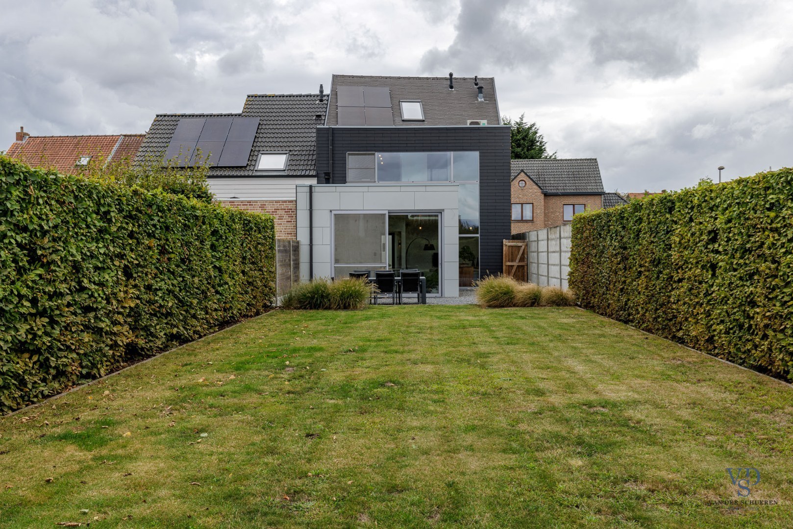 Moderne, energiezuinige (EPC label A) vernieuwbouw - foto 1