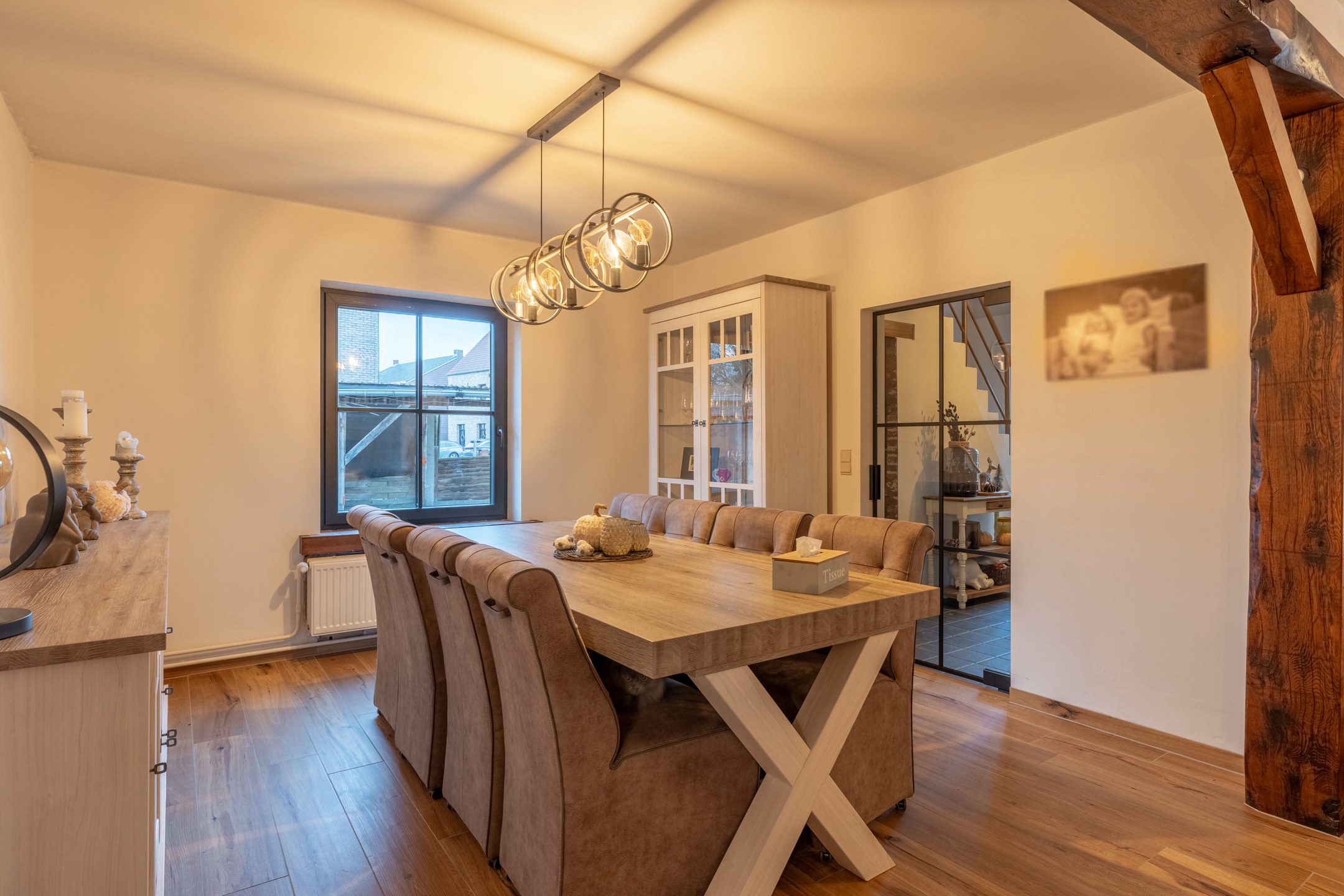 Instapklare gezinswoning met 5 slpks en 2 bdks te Vosselaar. - foto 4