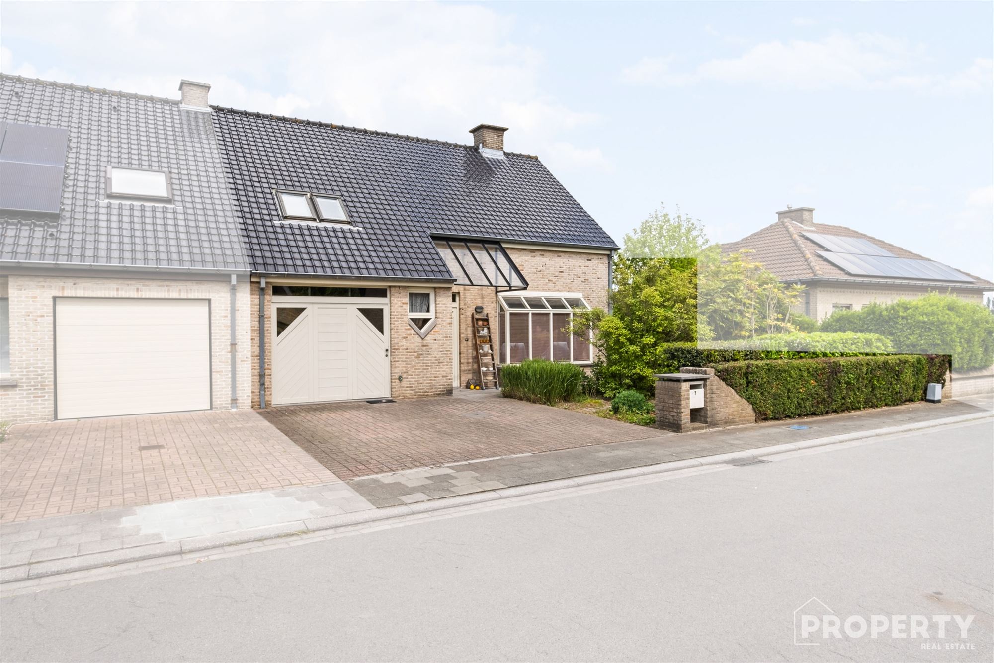 Half open woning in Hulste te koop! - foto 1