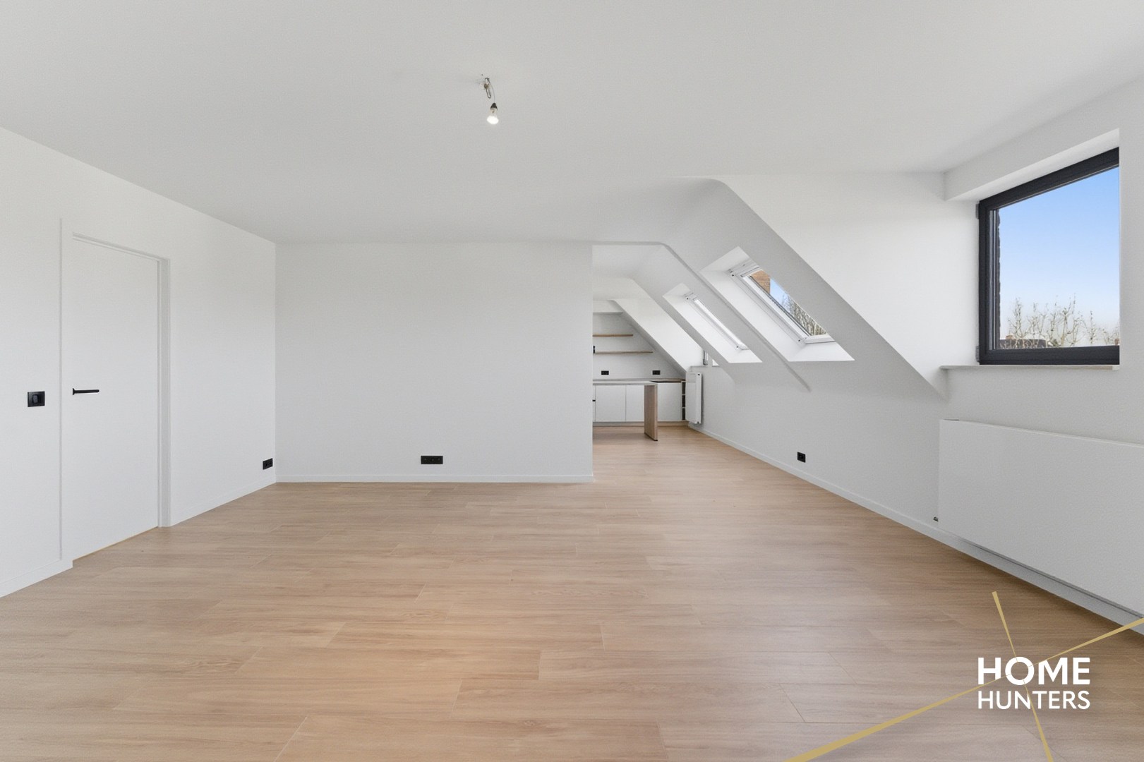 Luxueus 2 slaapkamer appartement met 2 badkamers - foto 3