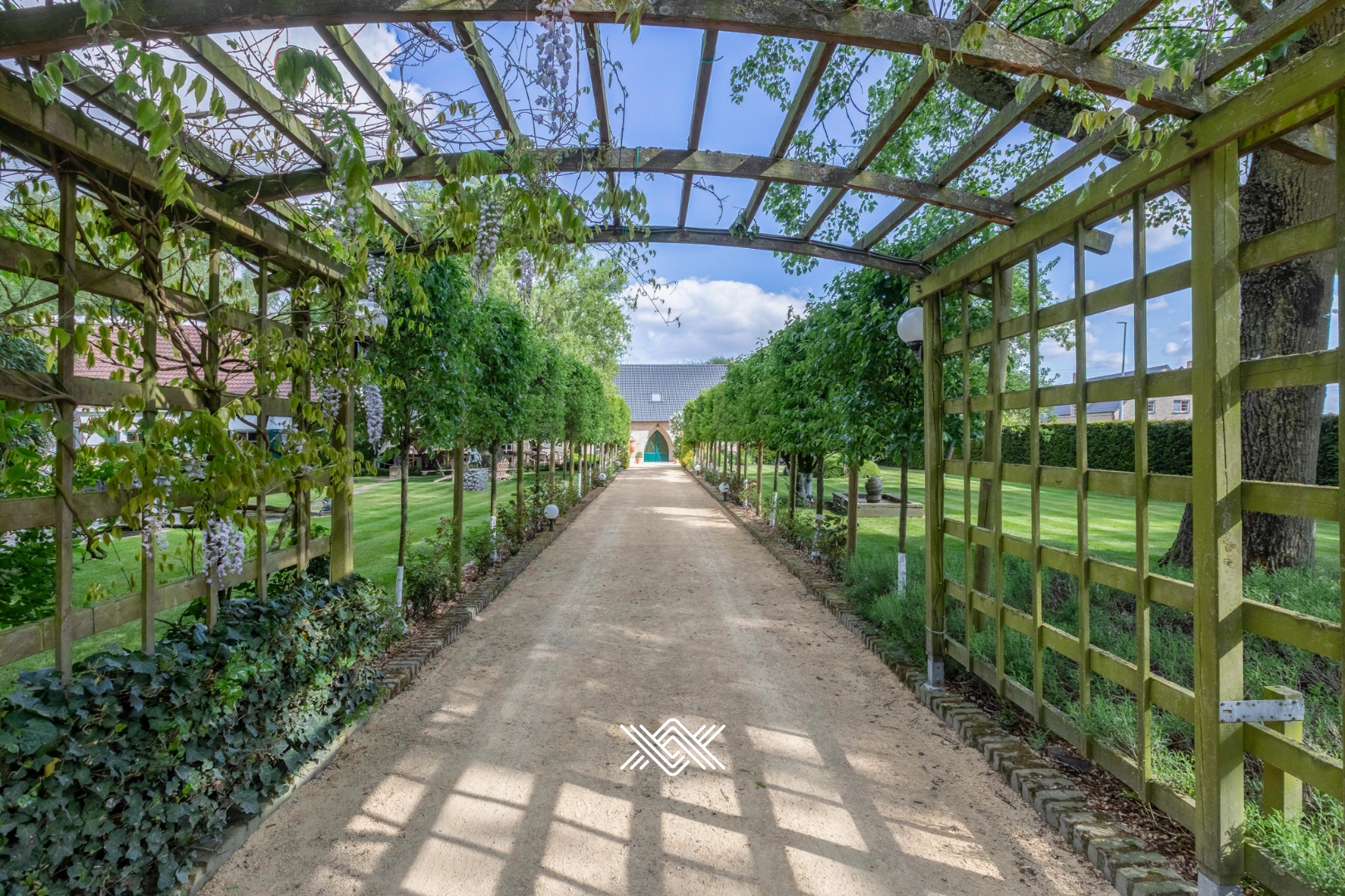 Unieke eigendom met uitzonderlijke ligging aan het water in Lievegem - foto 4