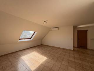 Appartement à louer à Malle
