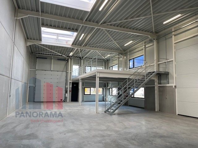 Nieuwbouw KMO-unit van 357 m² met mezzanine nabij de E314 - foto 4