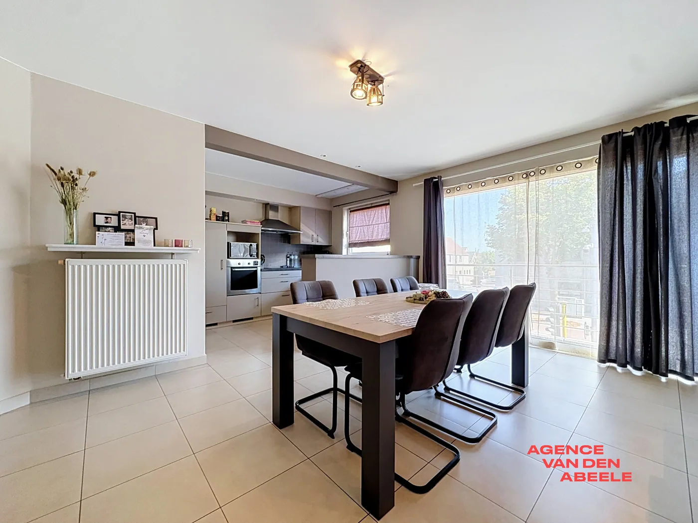 Licht en charmant 2-kamerappartement in Sijsele - foto 4