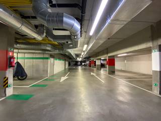 CASALINA Real Estate offers for rent an indoor parking space at €85.00/month.For more information: www.casalina.be / info@casalina.be / 02/705.11.10...