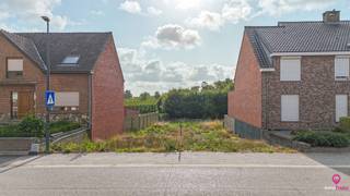 Ontdek deze zeldzame kans in het hart van Engelsmanshoven: een schitterend bouwperceel op Driewilgenstraat met alle troeven voor wie droomt van...