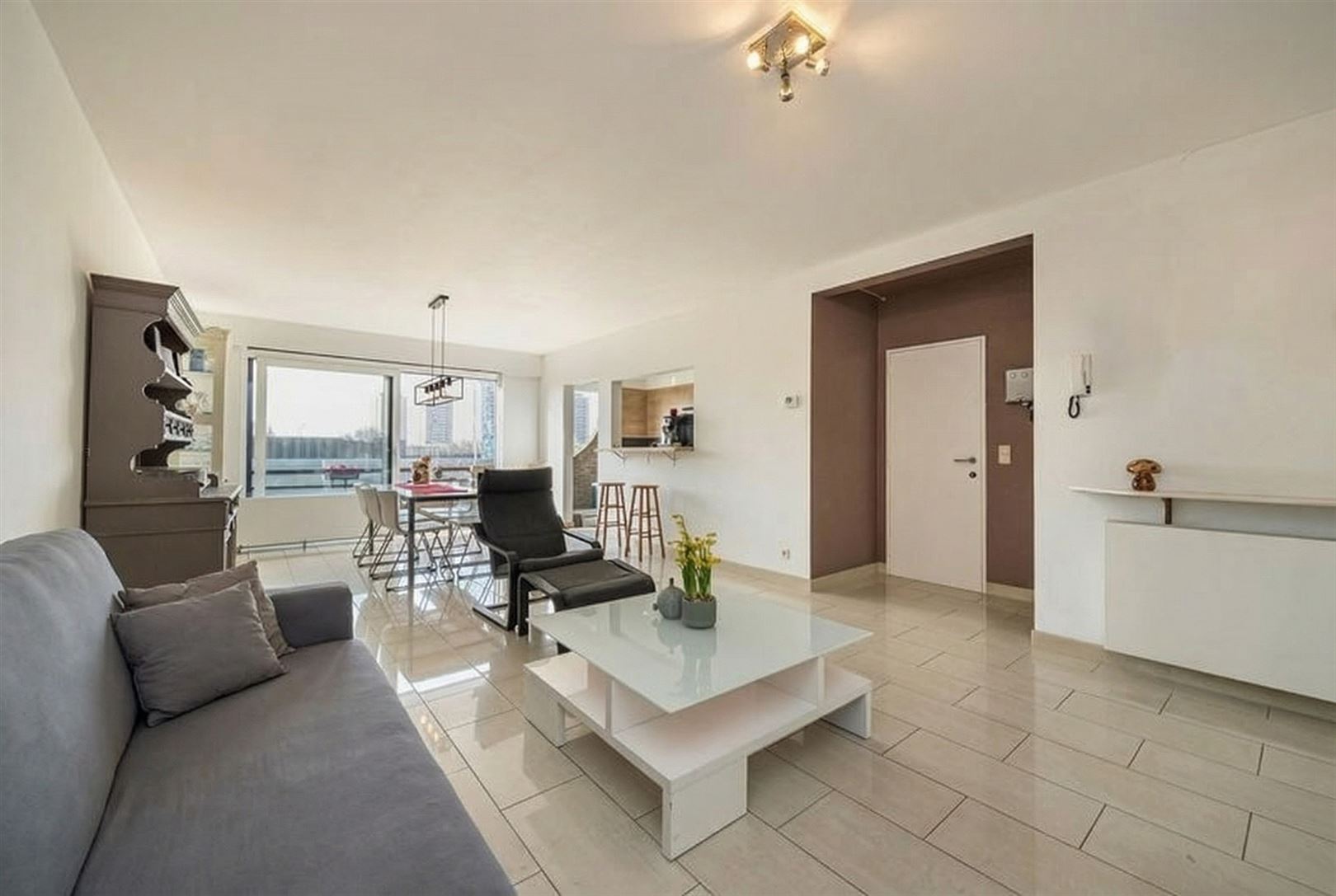 Appartement met 2 terrassen en garagebox in doodlopende straat - foto 5