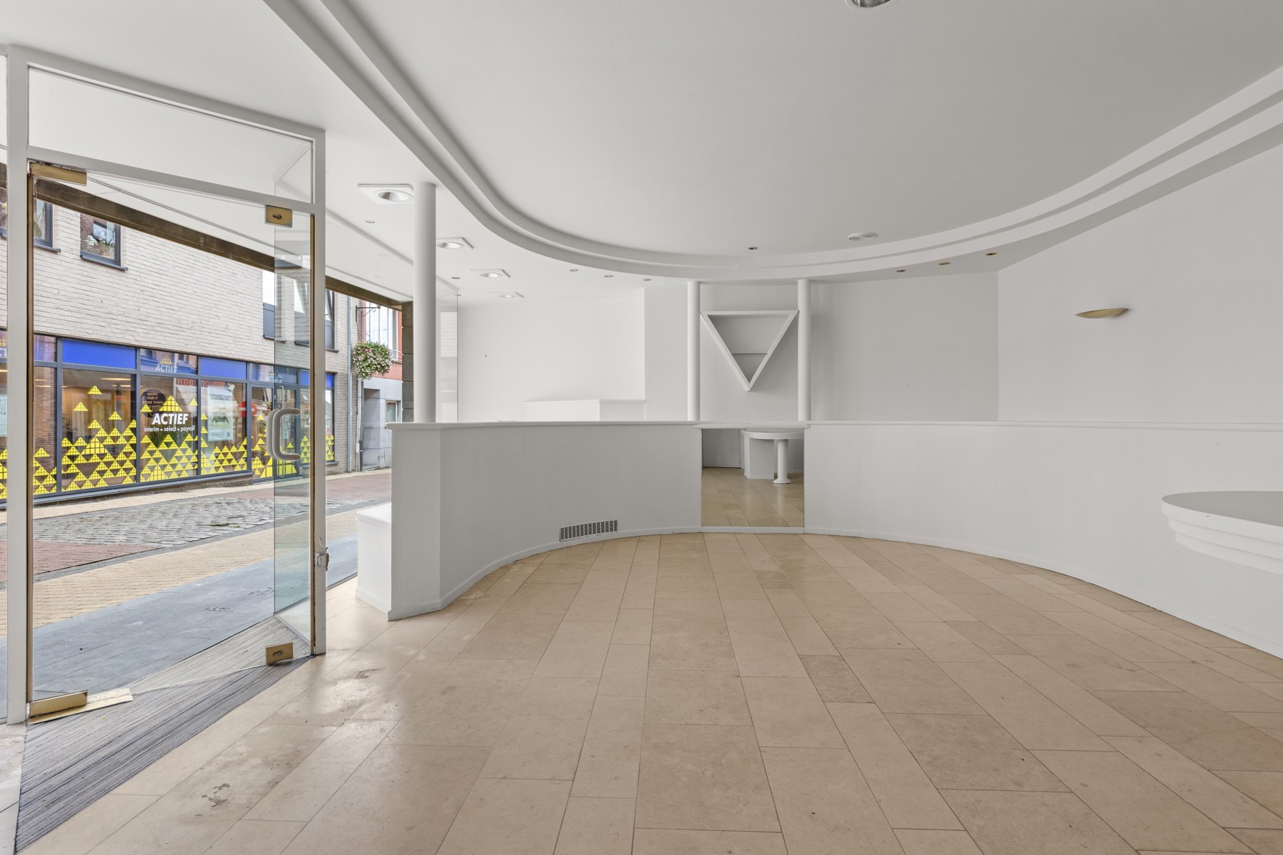 Wonen en werken in DE winkelstraat van Wetteren! - foto 4