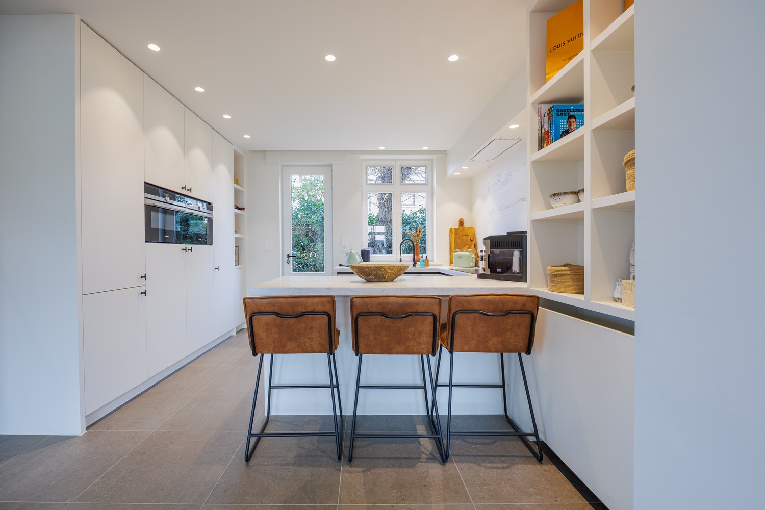 Exclusieve gerenoveerde koppelvilla vlak bij zee met 8 slaapkamers - photo 5