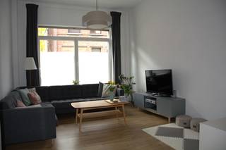 Authentiek rijhuis gelegen in de Molenstraat in hartje Duffel, vlakbij winkels, scholen, kinderopvang en openbaar vervoer. Dit huis uit bouwjaar...