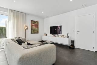 Op een rustige locatie nabij het centrum van Putte bevindt zich dit energiezuinig appartement met 1 slaapkamer en 2 ondergrondse parkeerplaatsen...