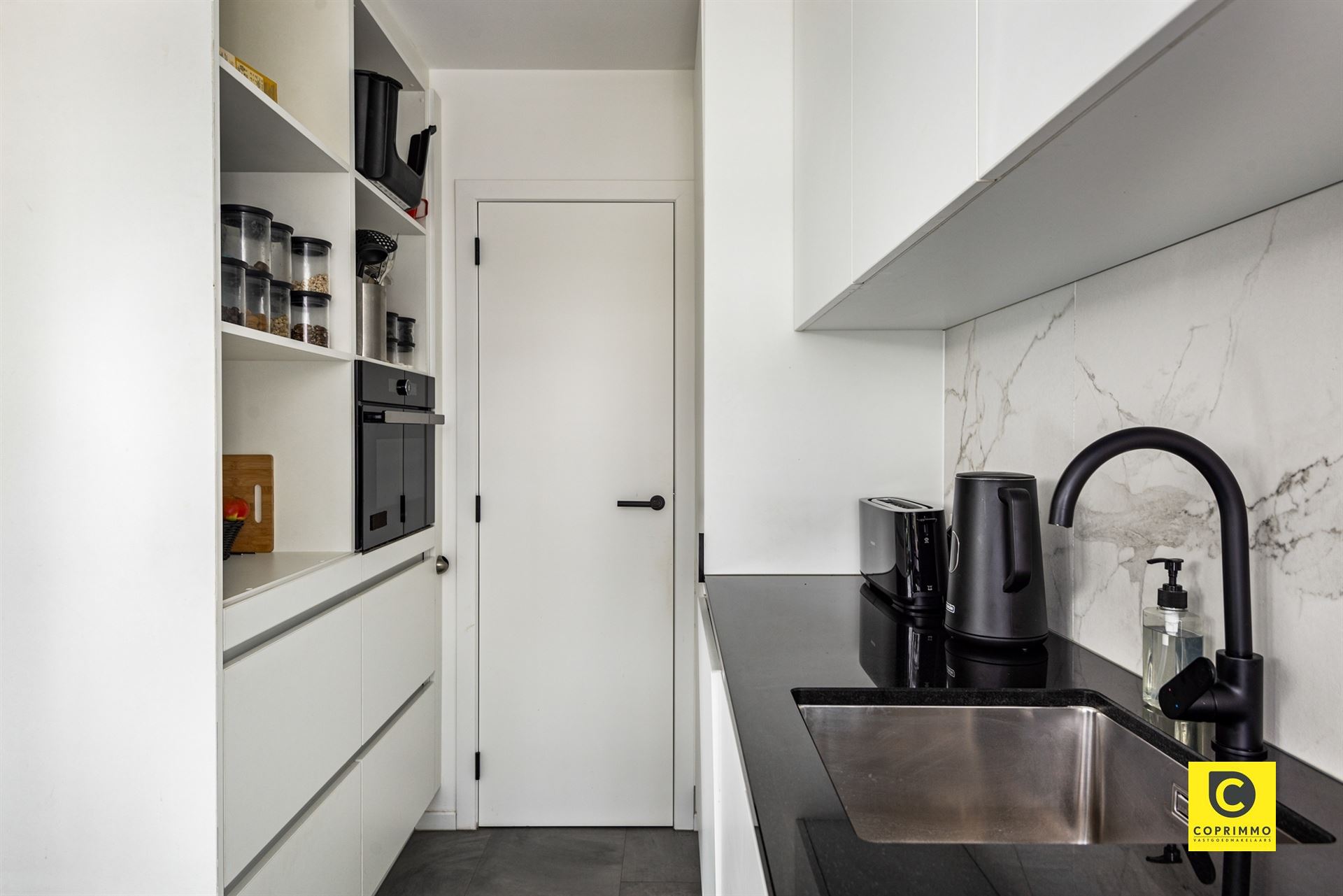 Gerenoveerd 2 slpk app met airco en terras! - foto 5