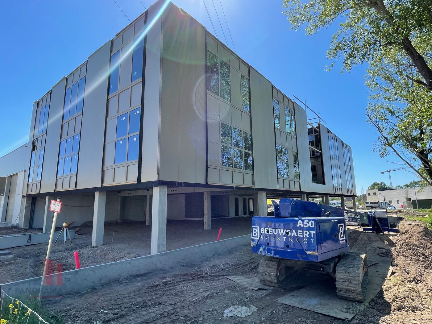NIEUWBOUW KANTOOR VAN 368 M² TE HUUR - foto 3