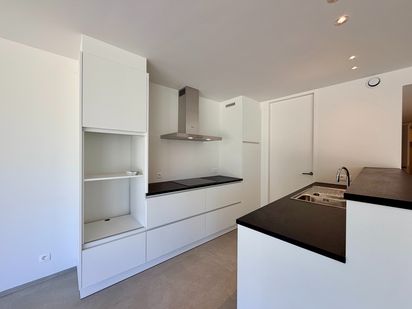 Gelijkvloers nieuwbouwappartement met uitzonderlijk E-peil te centrum Tielt! - foto 5