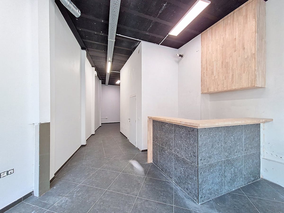 Pop-up handelspand (ca. 62 m²) te huur in centrum Gent - foto 2