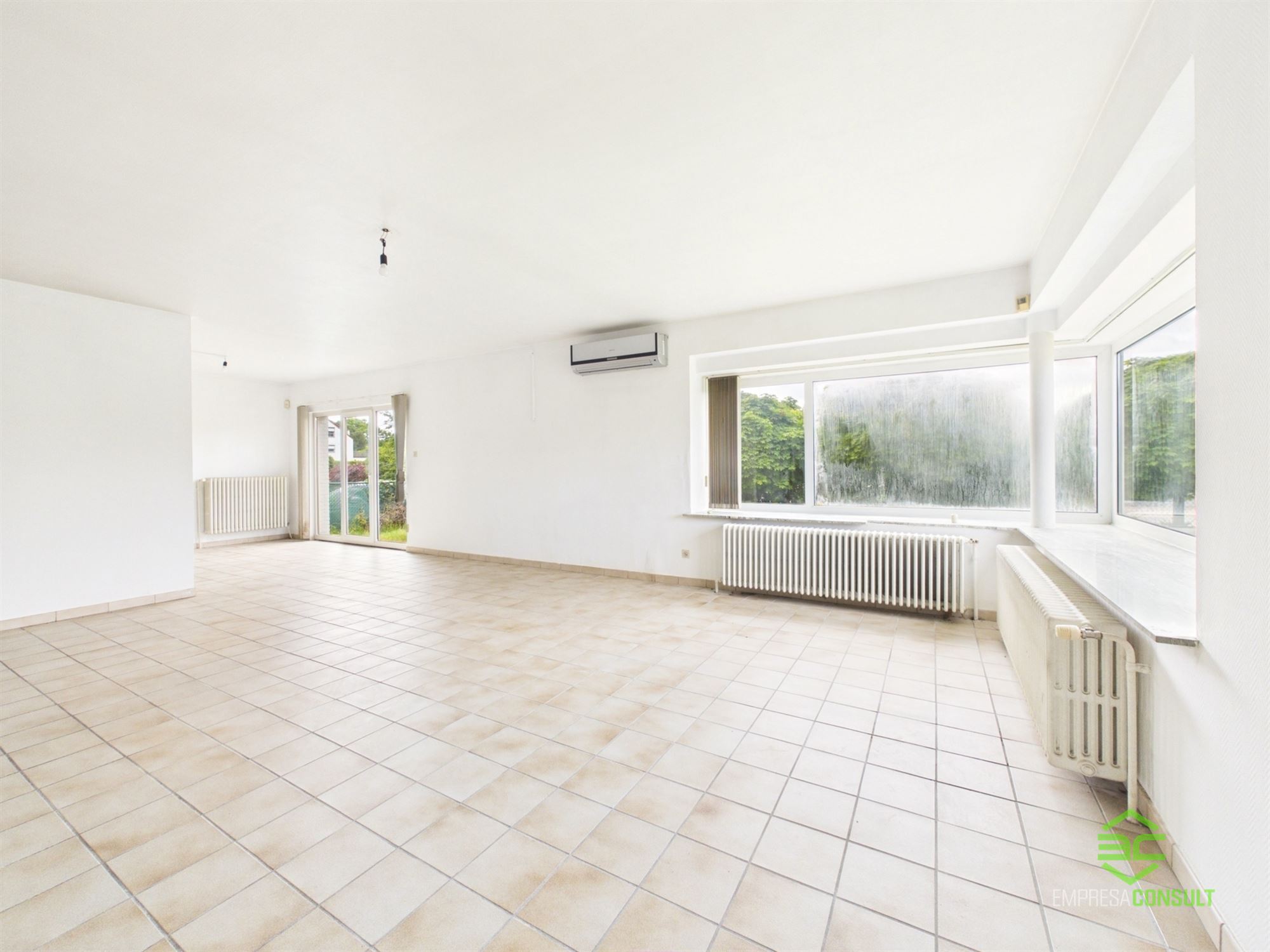 Gelijkvloerse woning met 2slpk op 7a 60ca! - foto 4