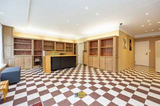 Commercial à vendre à Schoten