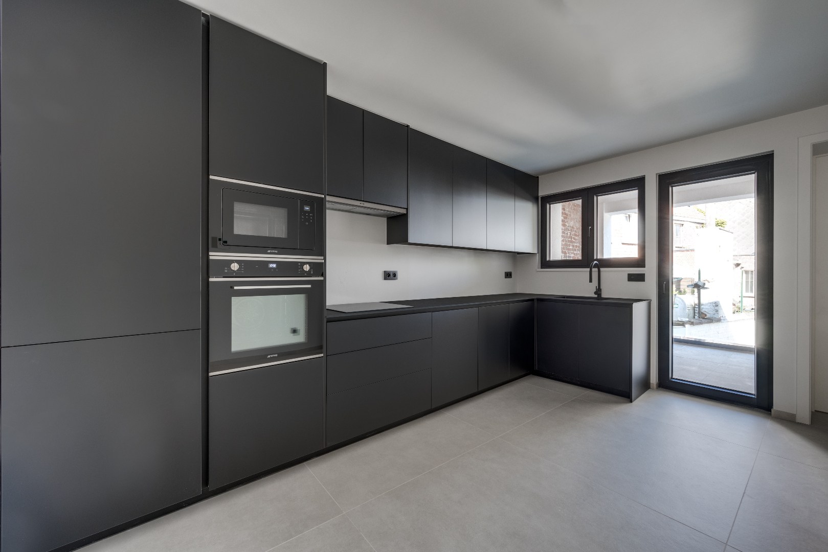 Appartement à louer à Courtrai avec 2 chambres - photo 2