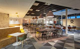 Bureaux haut de gamme de 651 m² à louer à proximité du R0 et de l’E40 à Diegem.Ces bureaux de qualité sont situés dans les immeubles de bureaux...