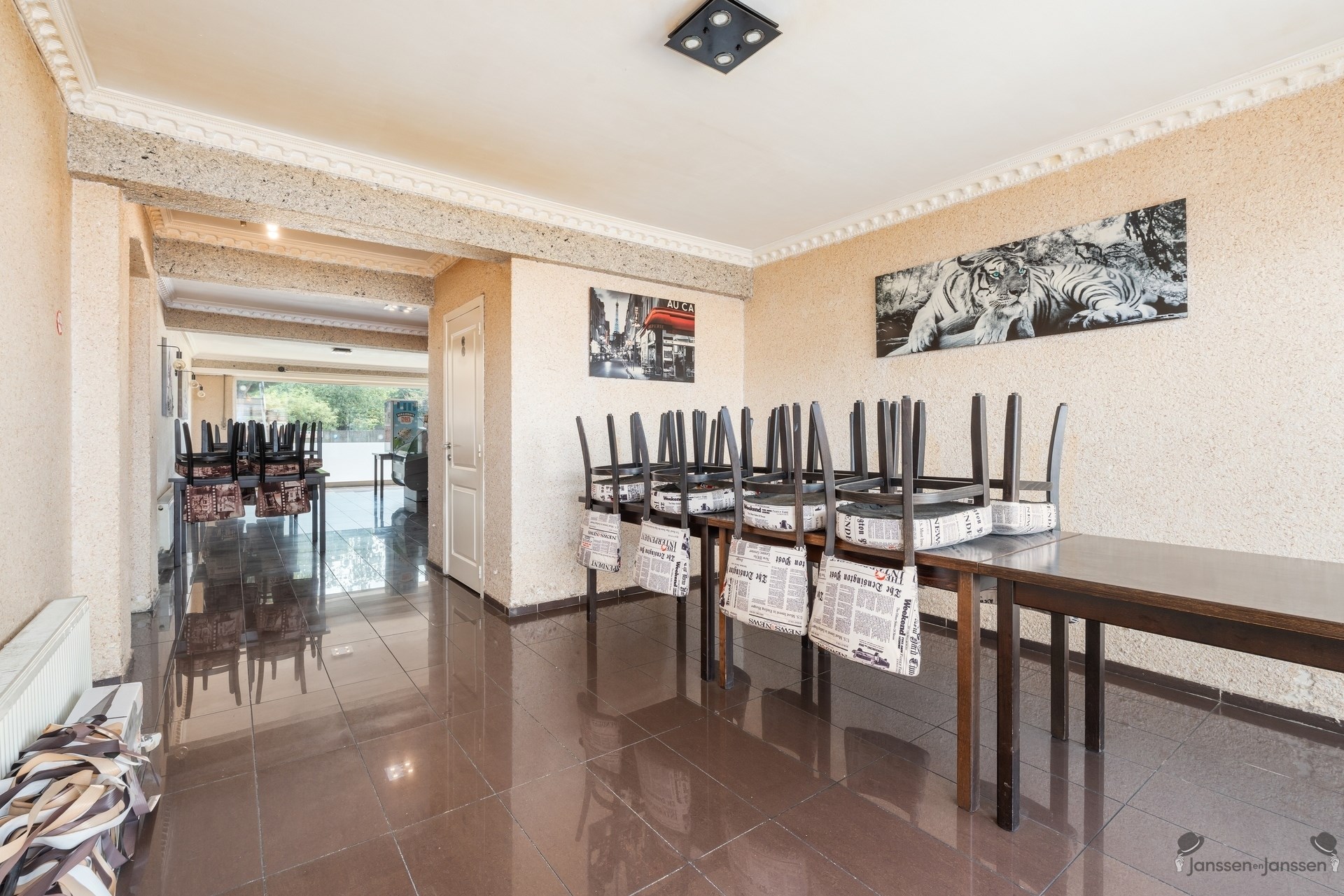 Commerciële ruimte met mooi rendement op toplocatie in Brecht! - foto 5