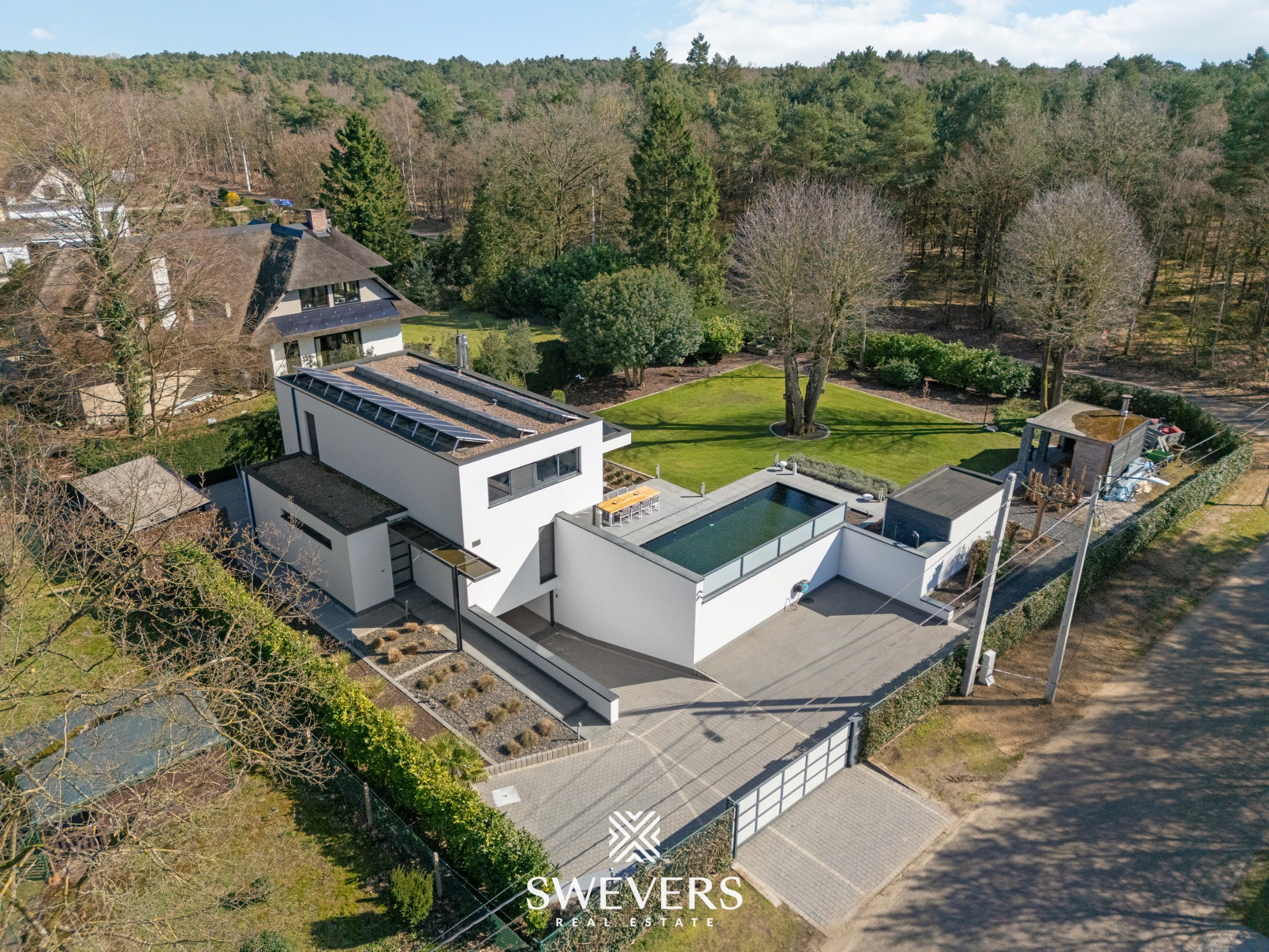 Exclusieve instapklare villa ( EPC B ) op uniek perceel ( 16a 91ca ) in de residentiële Bloemenwijk te Bolderberg - foto 1