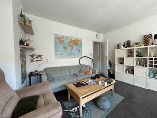 <p>In het gegeerde Heverlee, nabij Station Heverlee en de Zondagse markt bieden wij u dit 2-slaapkamer appartementje aan dewelke beschikbaar is vanaf 1 januari 2027.<br />Huurprijs: 890,- EUR + nutsvoorzieningen privatief. <br /><span><strong>Interesse? Contact via mail: verhuur@connect-immo.be</strong></span></p>