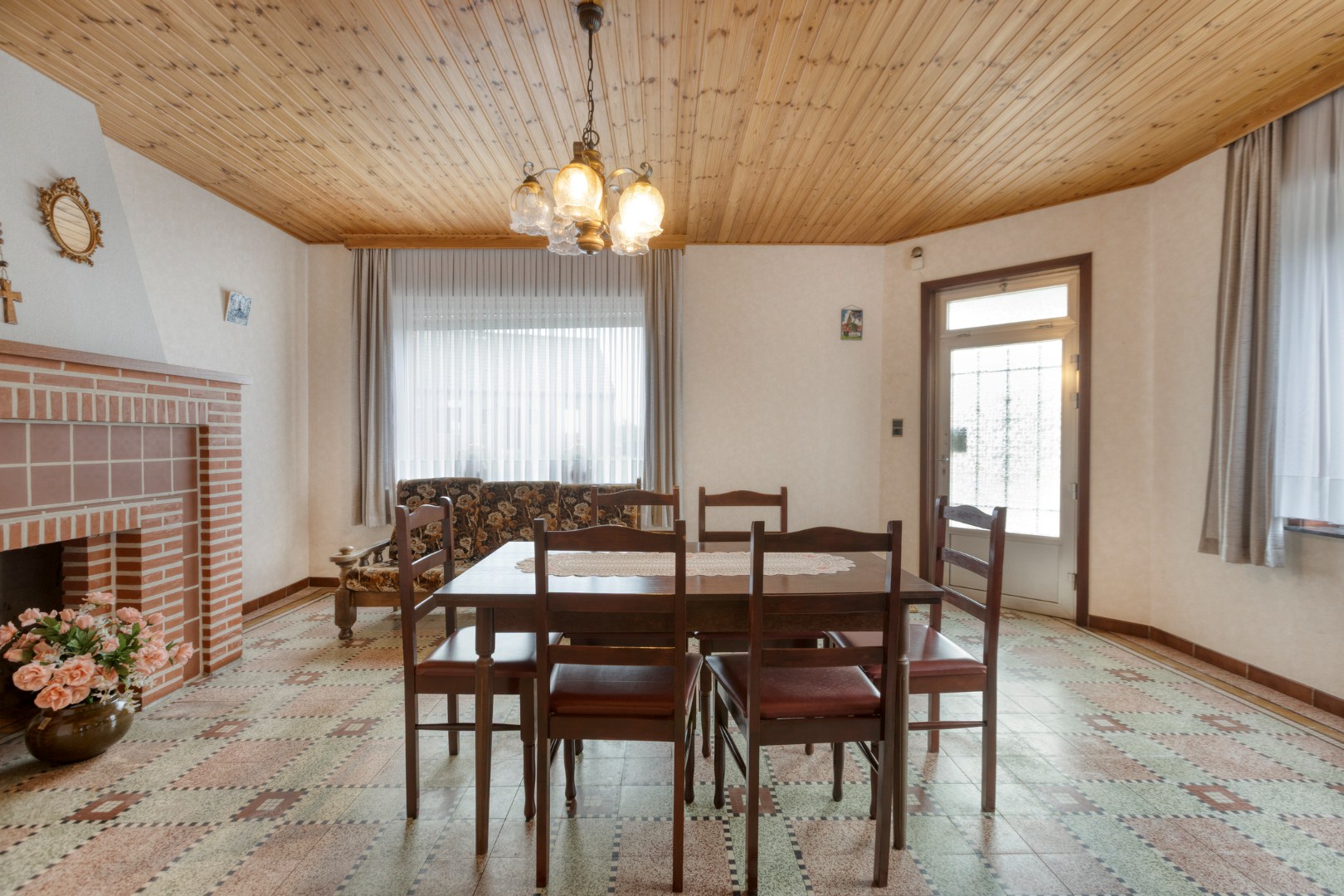 Charmante hoekwoning in het rustige Waanrode. - foto 3