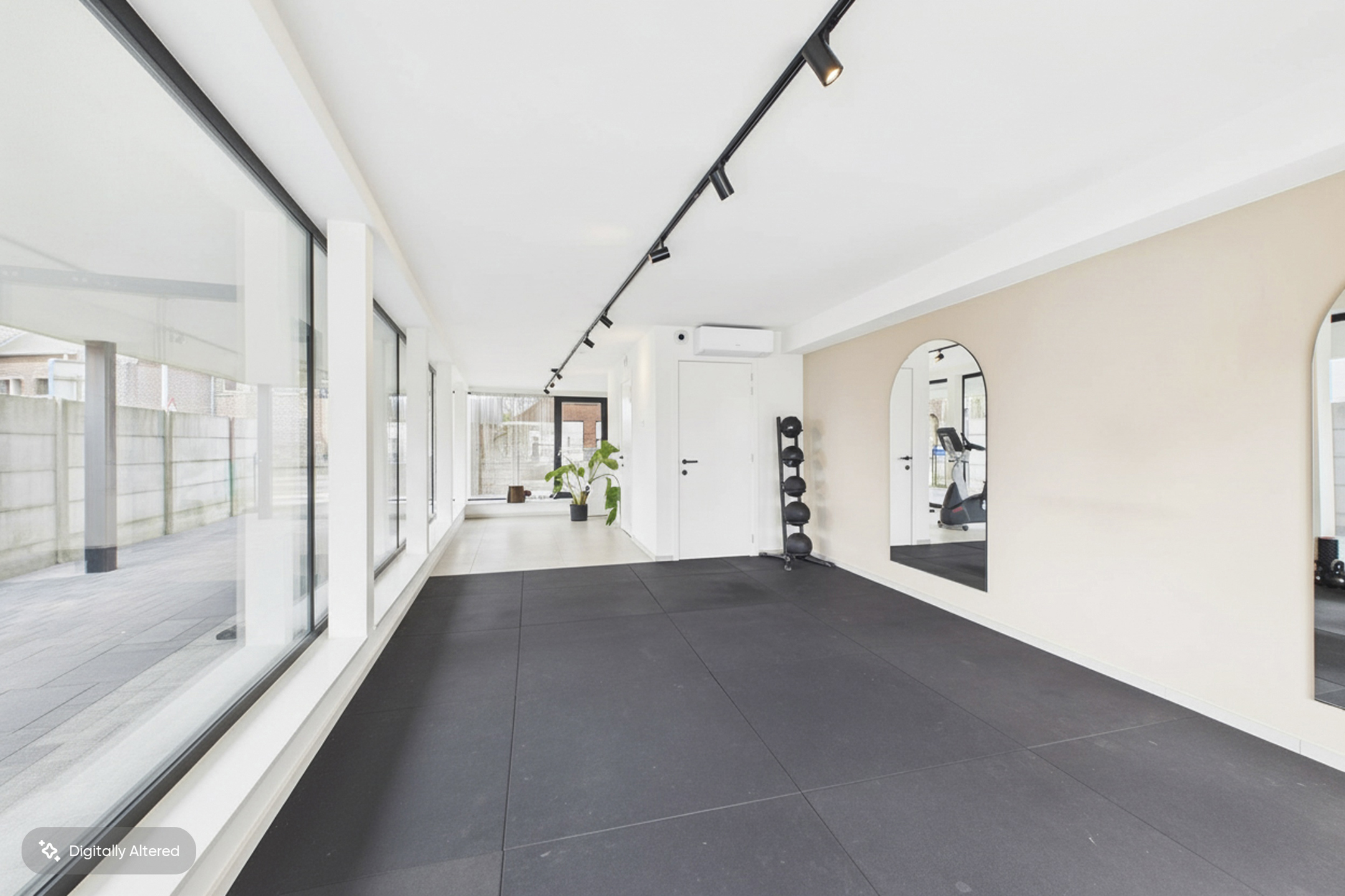 Handelsruimte van ca 60 m² met parking en tuin in Poppel. - foto 5