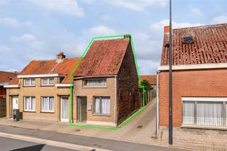 Nabij het rustige dorpscentrum van Moorsel vind je deze charmante woning aan Kokstraat 69, ideaal voor wie op zoek is naar een compacte woning in...