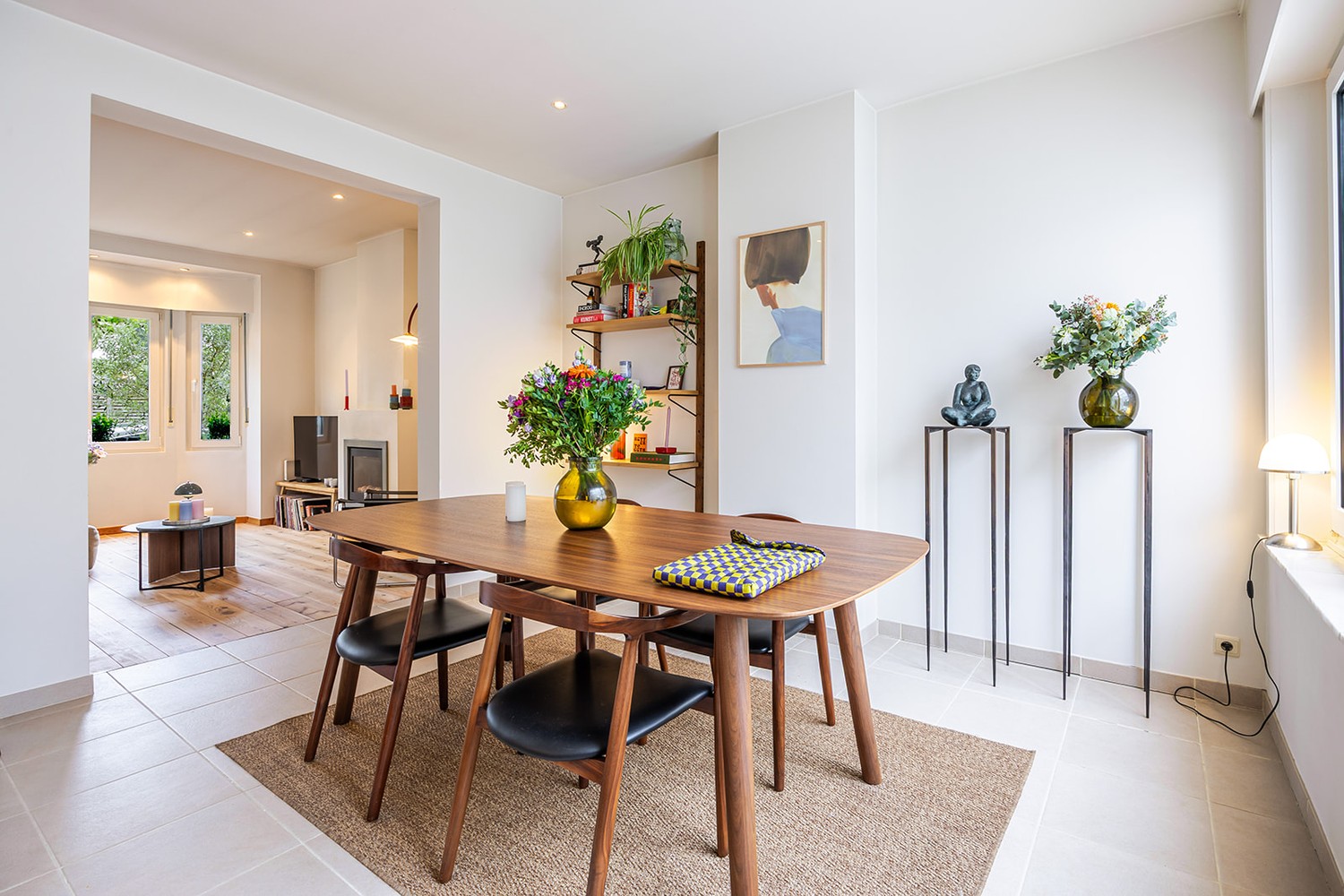 Lichtrijke half-open woning met zonnige terrastuin, op wandelafstand van Brugge centrum - foto 4
