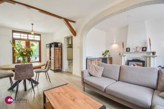 Prachtig gerenoveerde woning met 3 slaapkamers in Eppegem Hou je van een authentieke look in combinatie met de nodige luxe? Bezoek dan zeker deze...