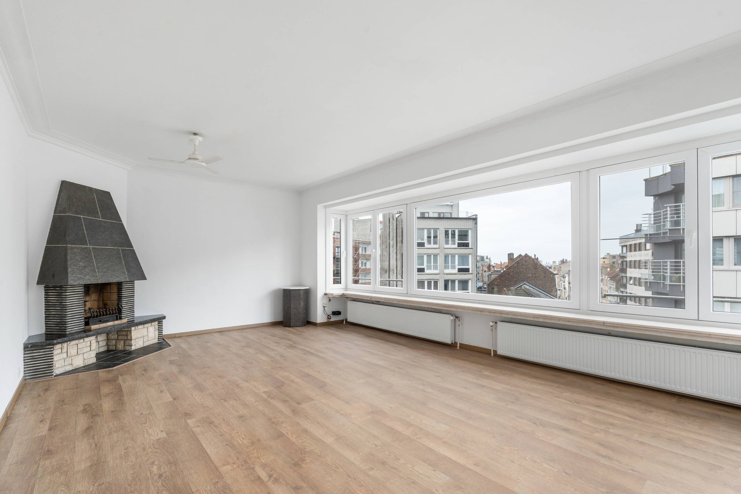 Appartement à vendre à Ostende avec 3 chambres - photo 2