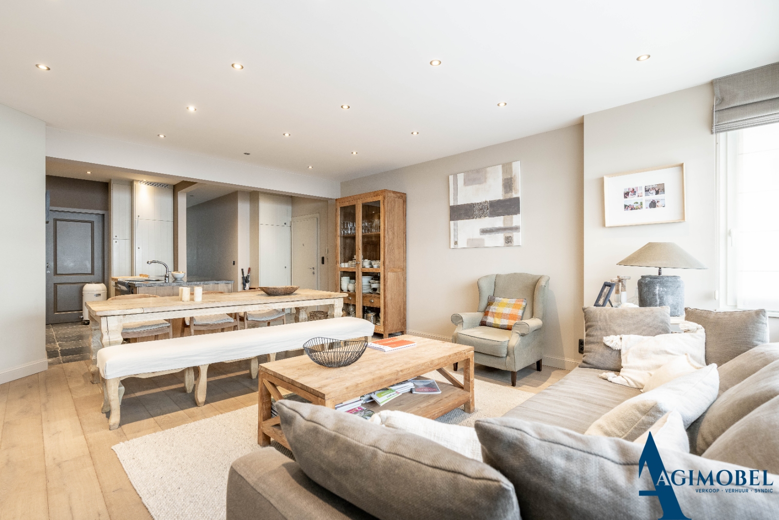 Beleef een vakantie aan zee met landelijke charme  in dit ruim appartement met terras/koer en 3 grote slaapkamers, 200m van het strand. - foto 4