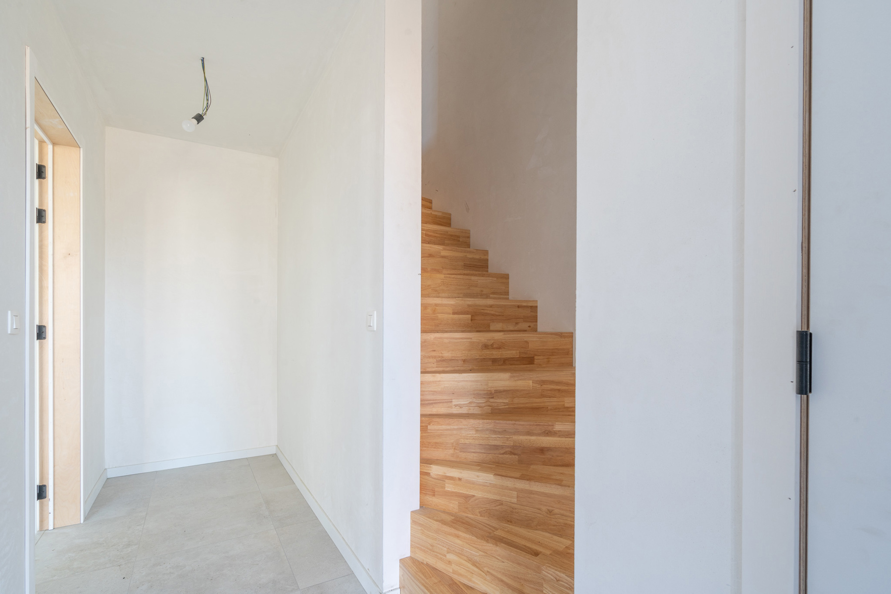 NIEUWBOUW 4-SLAAPKAMER WONING MET VOLLEDIG INGERICHTE TUIN - foto 4