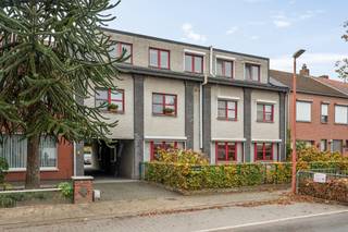 Verzorgd en instapklaar appartement op de gelijkvloerse verdieping te Essen-Wildert! Het goed onderhouden appartement bevat o.a. een ruime...