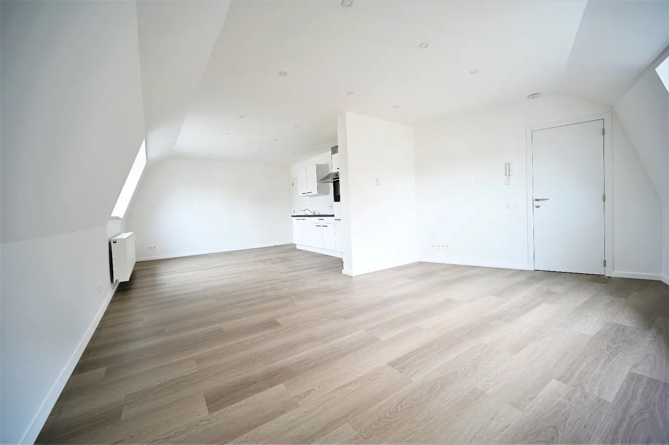 Apartment for sale in Blankenberge with 2 bedrooms - photo 2