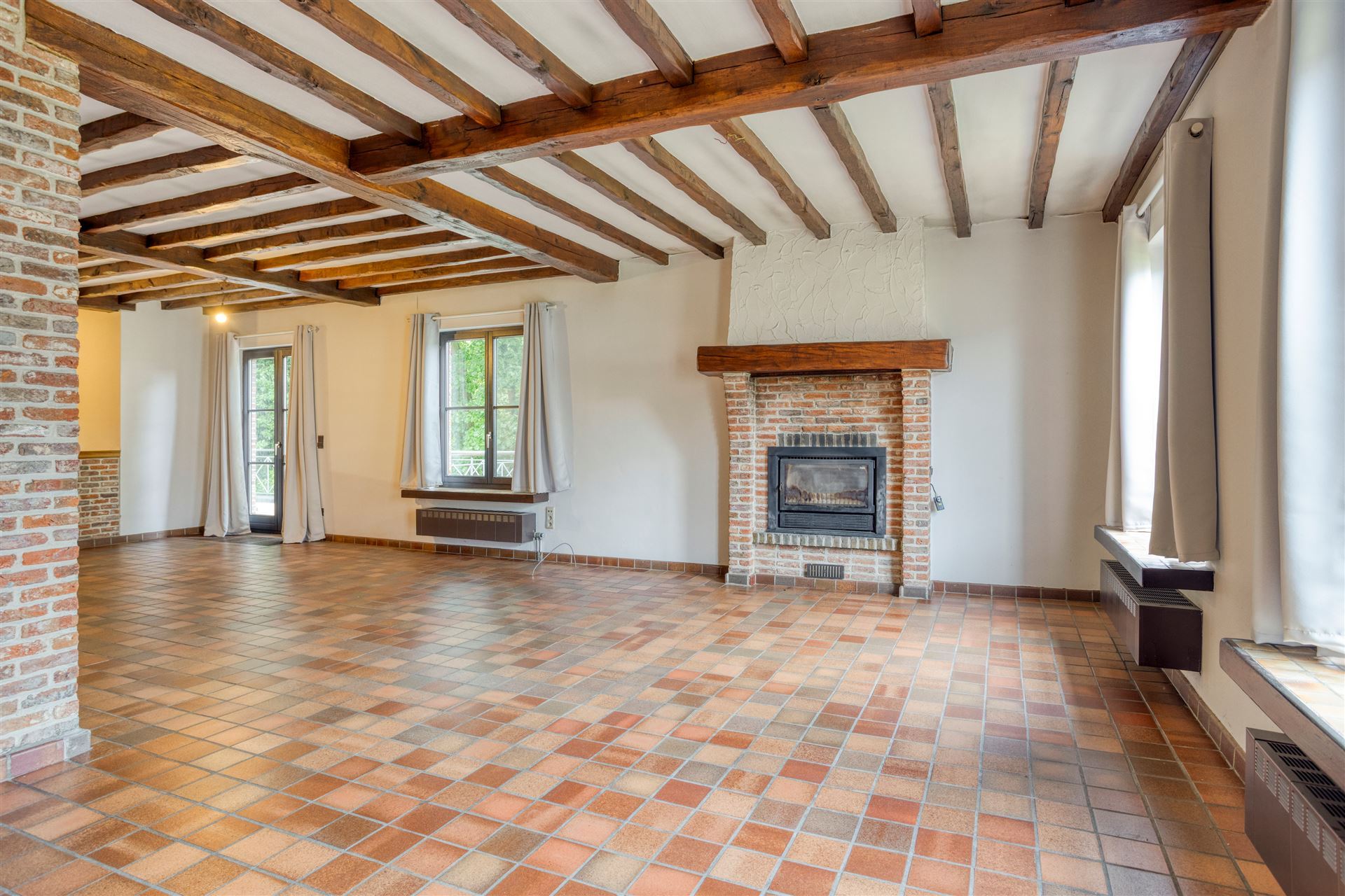 laagbouwvilla met 3 slaapkamers en tuin - foto 3