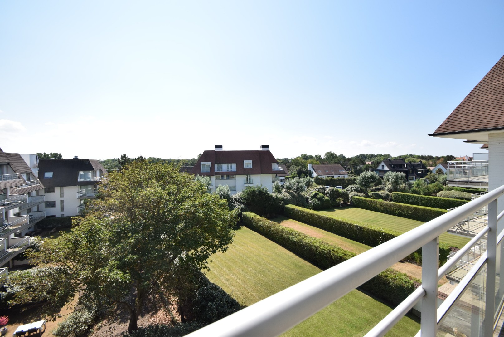 Studio te huur aan de Wandeldijk-Het Zoute, gelegen aan de zuidzijde in de residentie met een aangenaam open zicht over het Zwin. - foto 2