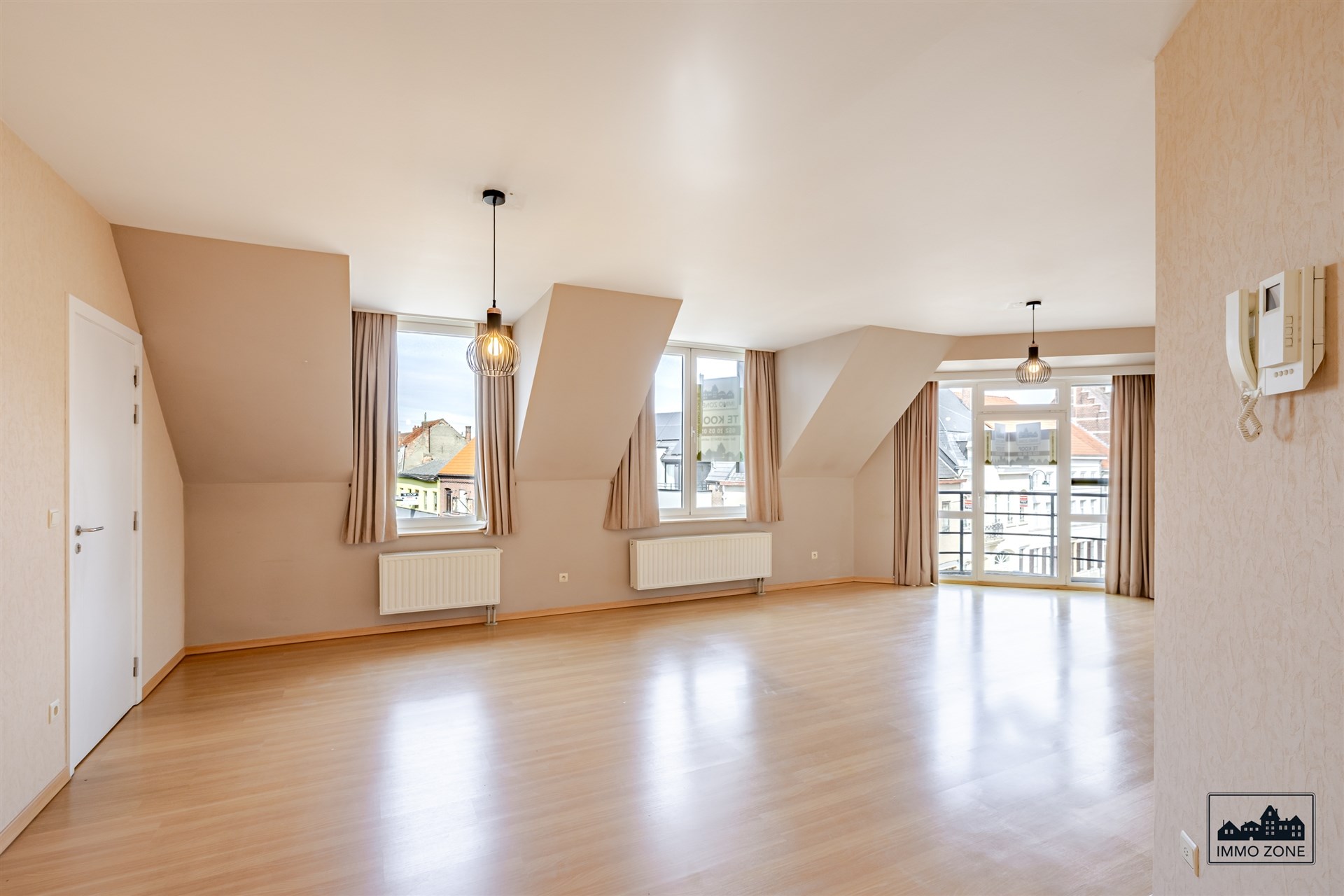 Ruim appartement van 110 m² in centrum Hamme - foto 4